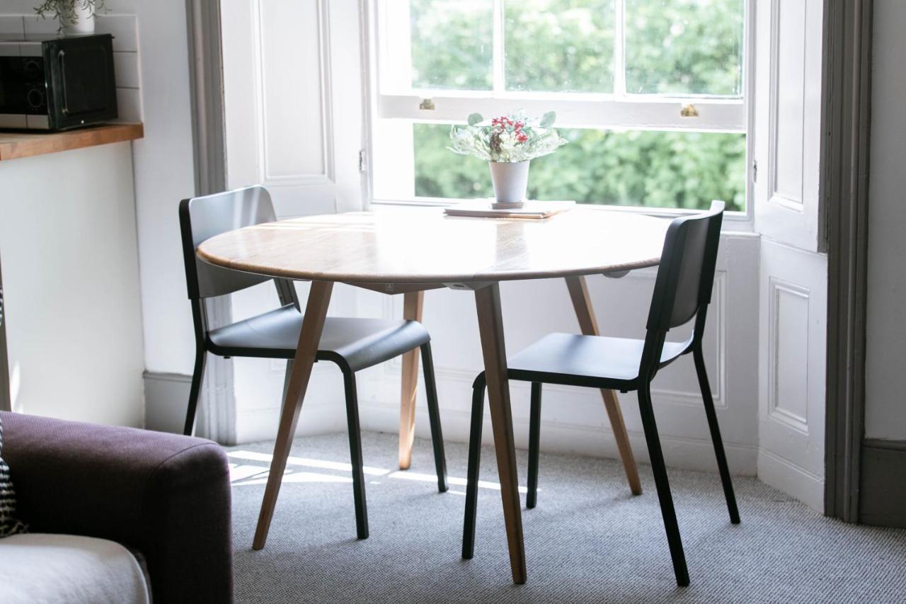 Peaceful Apartment - Dedicated Free Parking - Walk To Centre, Uni, Hosp - Business And Leisure - Contact For Long Stays 엑서터 외부 사진
