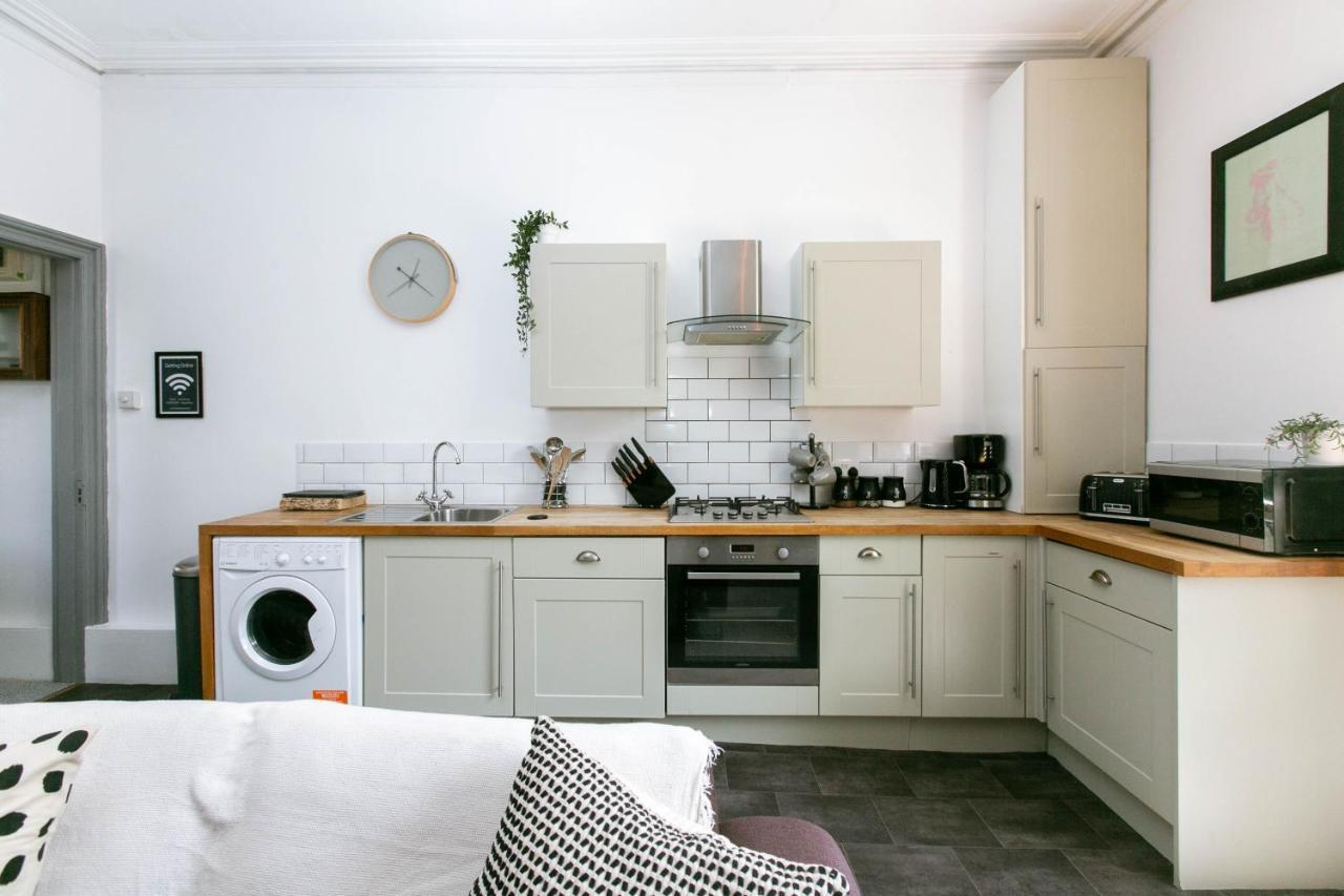 Peaceful Apartment - Dedicated Free Parking - Walk To Centre, Uni, Hosp - Business And Leisure - Contact For Long Stays 엑서터 외부 사진