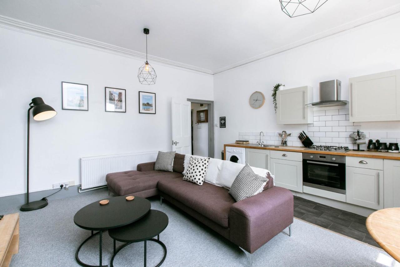 Peaceful Apartment - Dedicated Free Parking - Walk To Centre, Uni, Hosp - Business And Leisure - Contact For Long Stays 엑서터 외부 사진