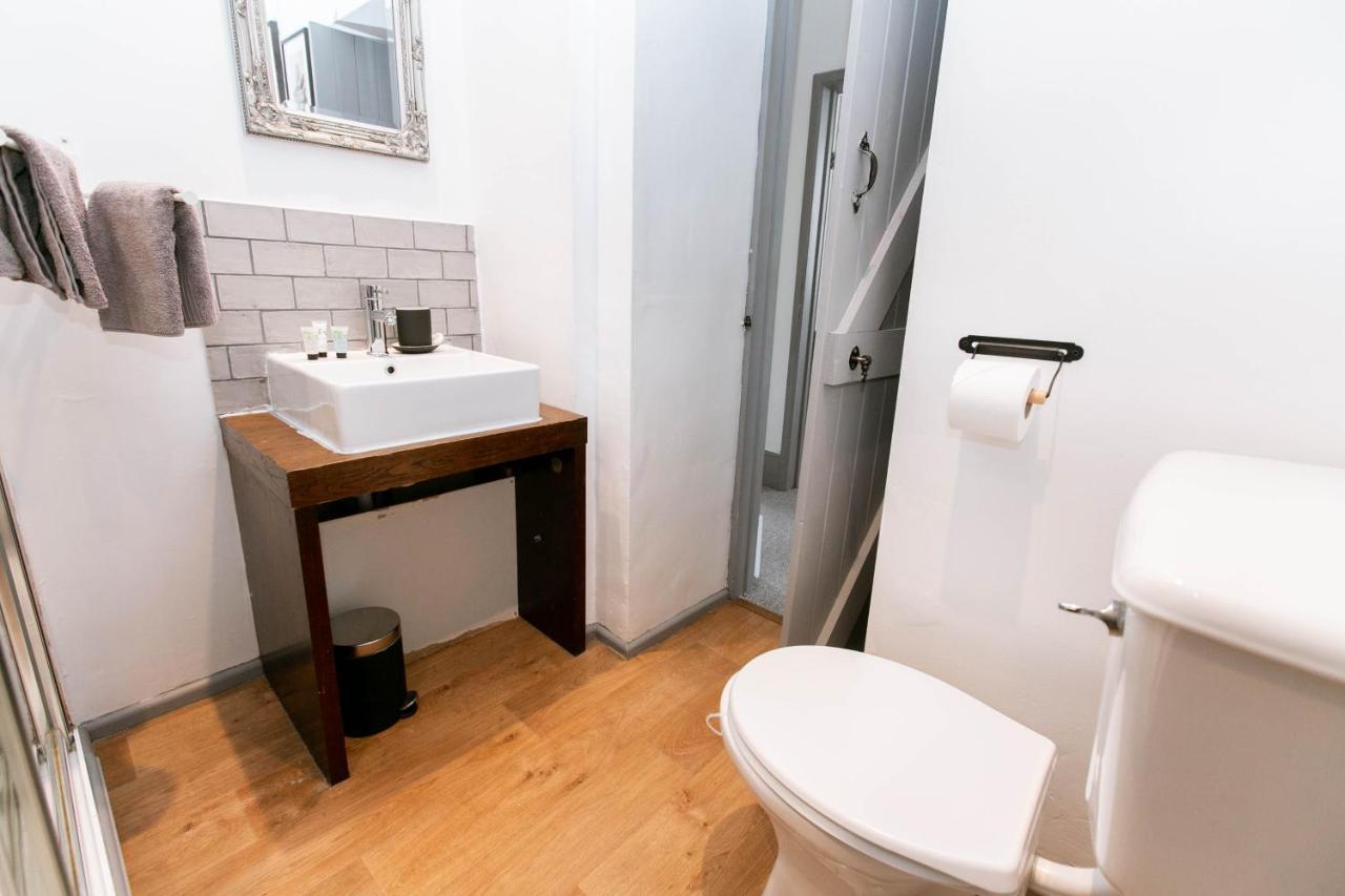 Peaceful Apartment - Dedicated Free Parking - Walk To Centre, Uni, Hosp - Business And Leisure - Contact For Long Stays 엑서터 외부 사진